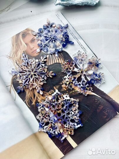 Новогодние ёлочные игрушки из эпоксидной смолы