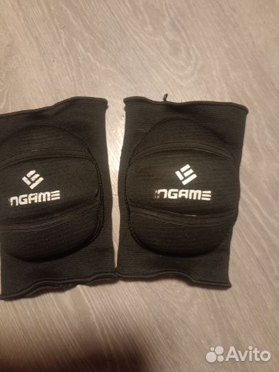 Наколенники