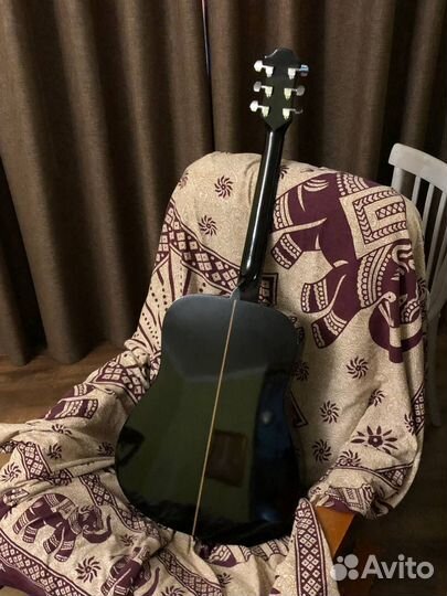 Акустическая гитара Hohner