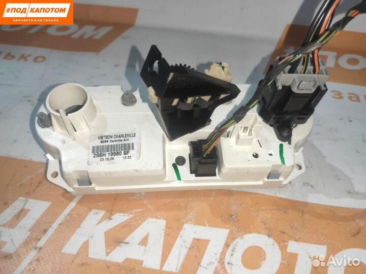 Блок управления печки/климат-контроля Ford Fusion