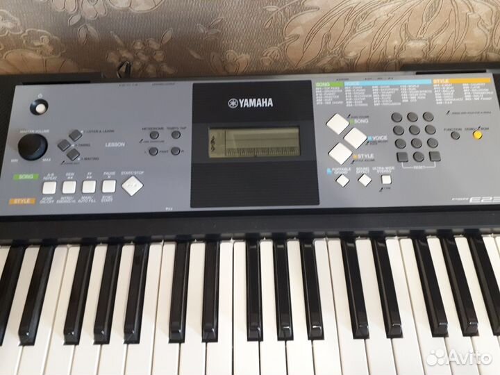 Синтезатор yamaha psr233