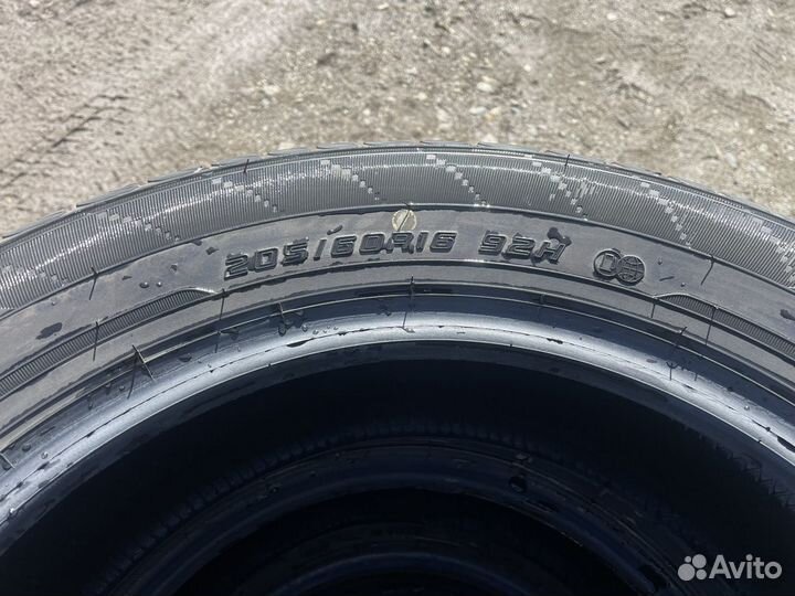 Dunlop Enasave EC204 205/60 R16 30