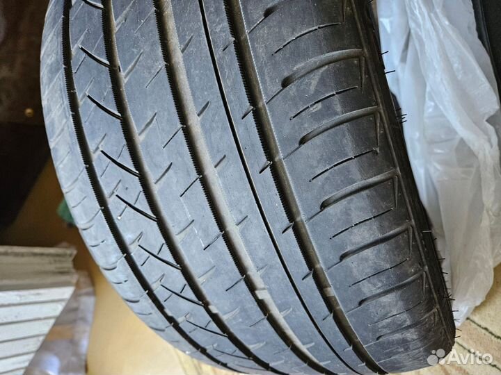 Grenlander Enri U08 275/35 R18