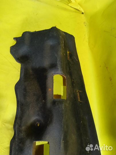 Шумоизоляция моторного щита Volkswagen Sharan