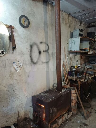 Гараж, > 30 м²