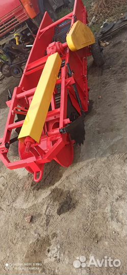 Копатель корнеплодов Лидсельмаш Л-651, 2004