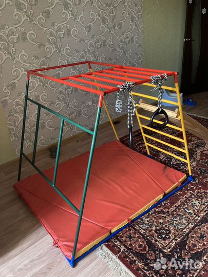 Детский спортивный комплекс