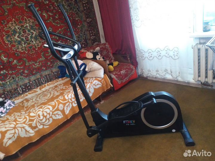 Эллиптический тренажер family FE 42L