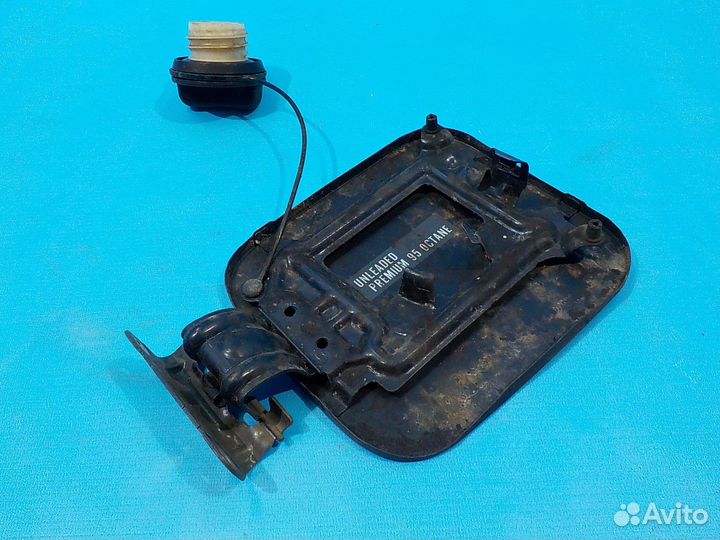 Лючок бензобака Nissan Qashqai (J10) 2006-2014