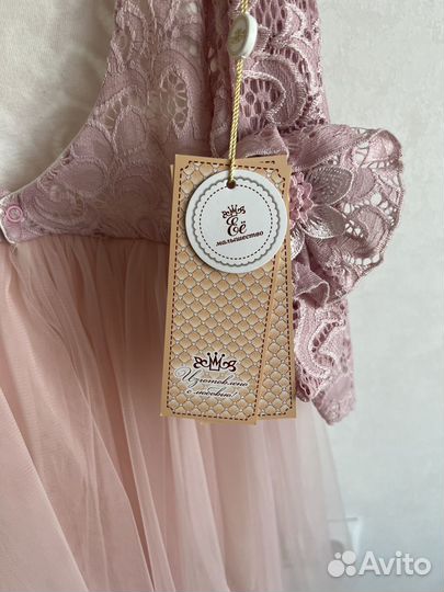 Детское нарядное платье 98