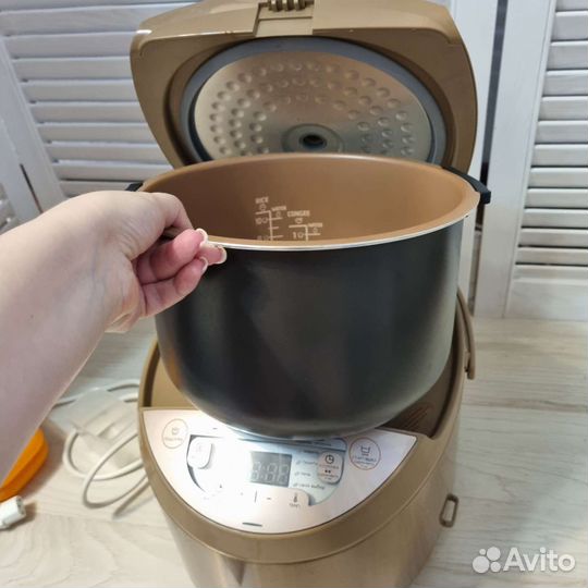 Мультиварка