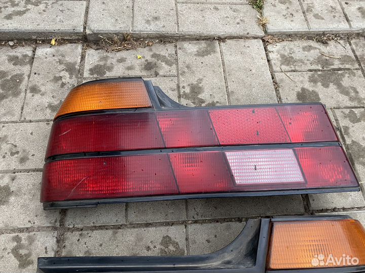 Задние фонари е32