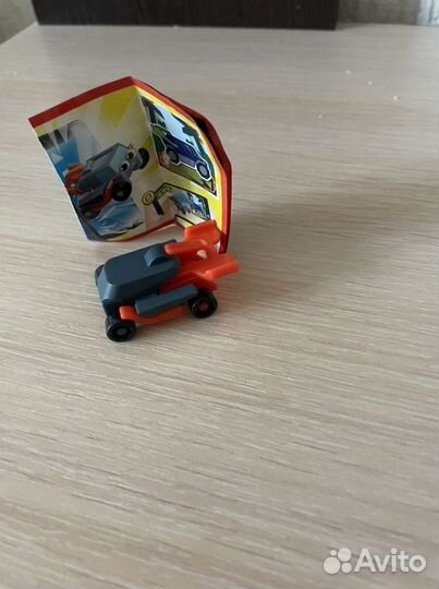 Kinder 22 леди баг marvel и другие