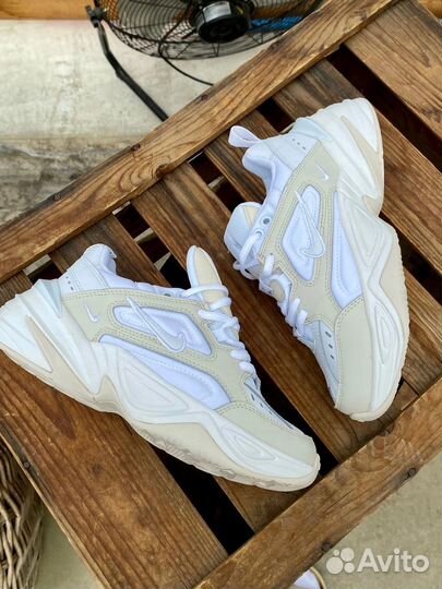 Кроссовки женские Nike M2K Tekno