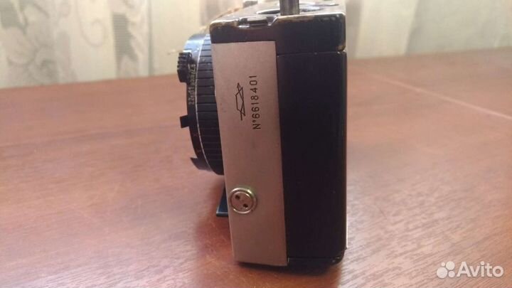 Плёночный фотоаппарат Зоркий 10