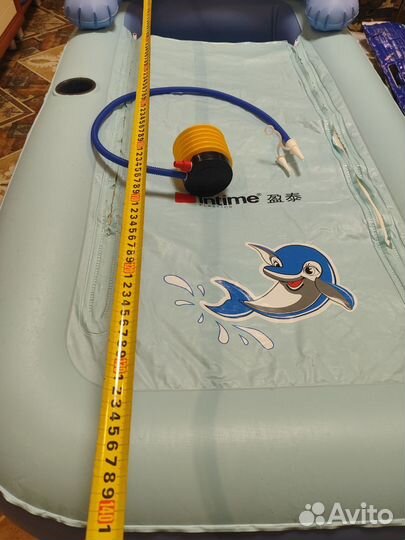 Детский надувной бассейн