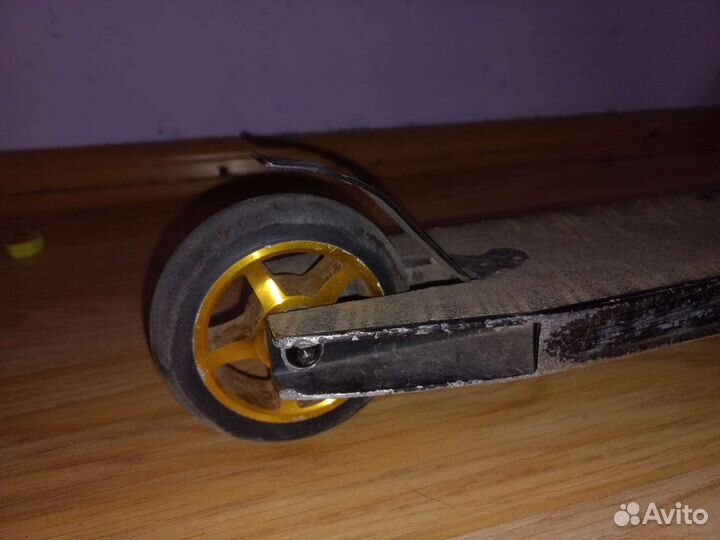 Трюковой самокат Plank