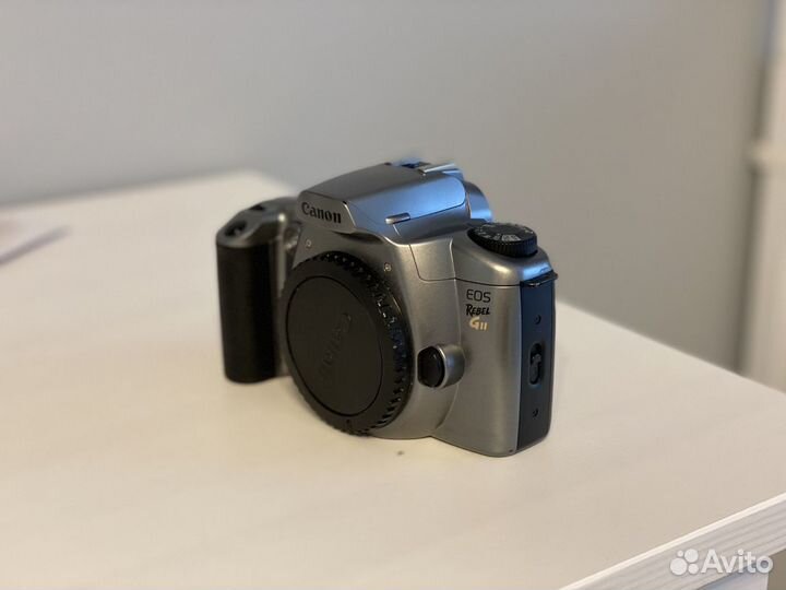 Пленочный фотоаппарат Canon EOS Rebel GII