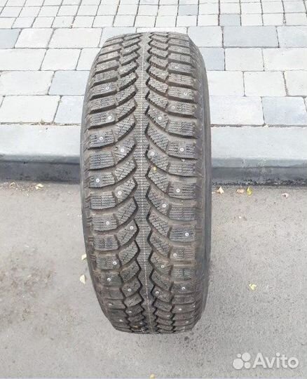 Bridgestone Blizzak Spike-01 225/65 R17 106T