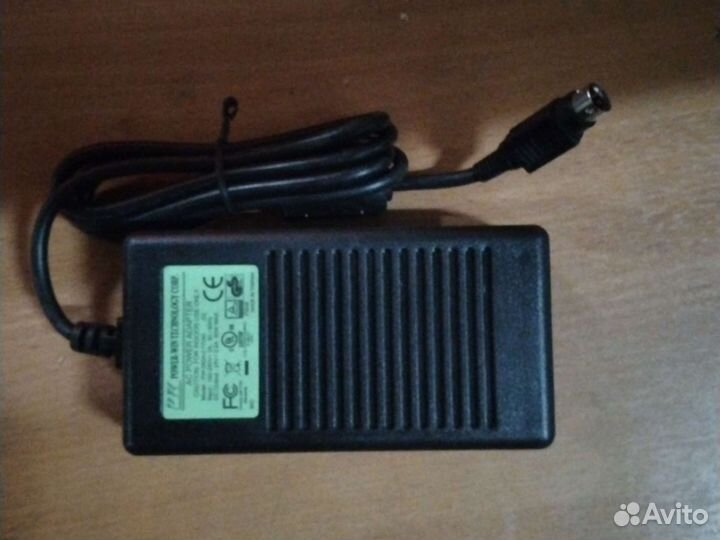 Блок питания power-WIN technology PW-060A-01Y240