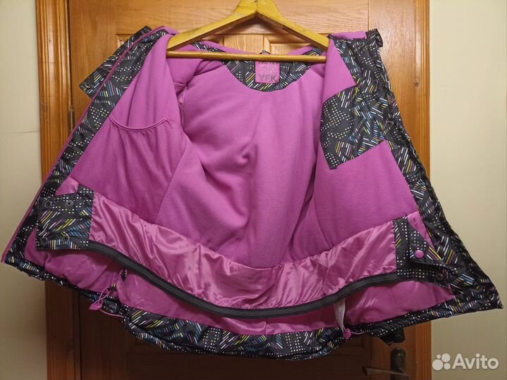 Лыжная куртка женская