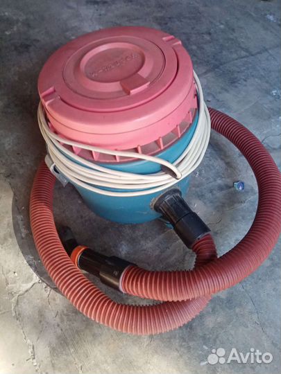 Пылесос уралец раритет