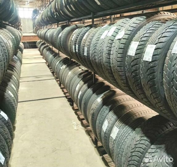 Dunlop Winter Maxx WM01 235/50 R18 97Y