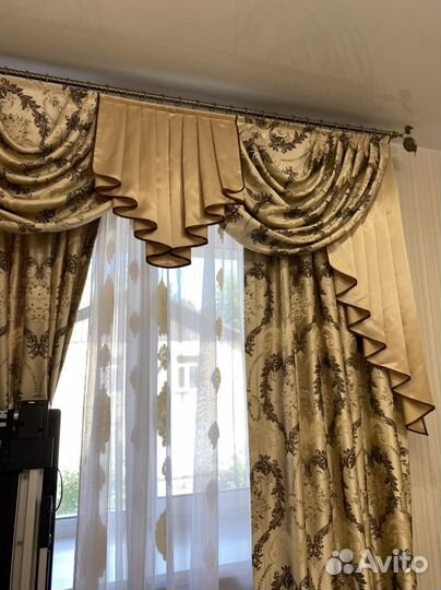 Шторы с ламбрекеном