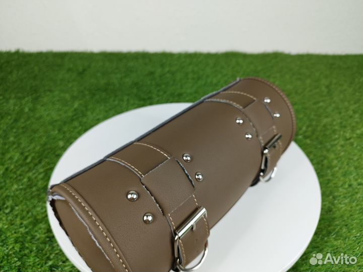 Сумка батон на мотоцикл, скутер. Коричневый. Новая