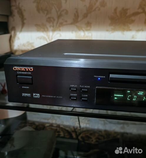 Dvd плеер Onkyo-503E