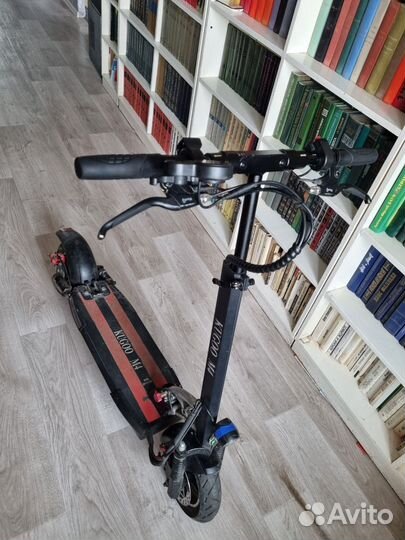 Электросамокат kugoo m4