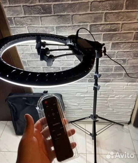 Кольцевая лампа 45 см профессиональная