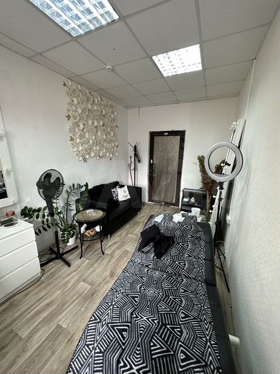 Офис, 14 м². Газеты Звезда 21а. Деловой центр