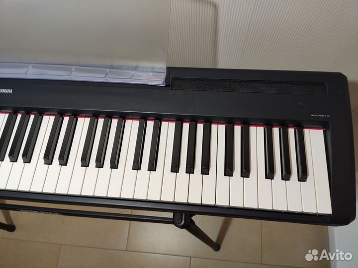 Цифровое пианино Yamaha P85