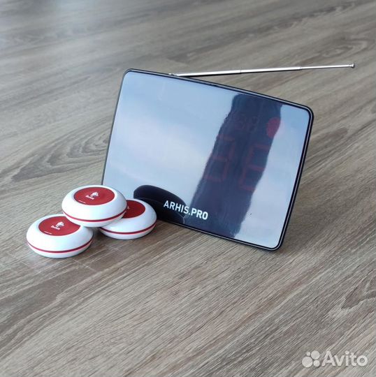 Кнопка вызова персонала и табло, часы, усилитель