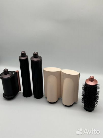 Стайлер dyson long бежевый (розовое золото)