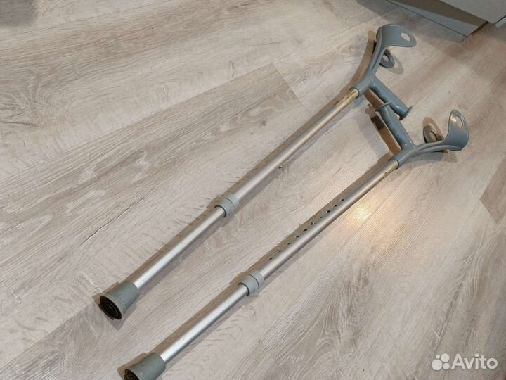 Костыли под локоть