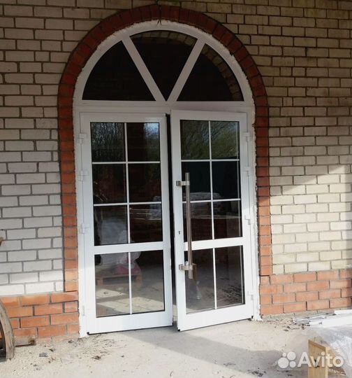 Раздвижные алюминиевые окна, двери, витражи