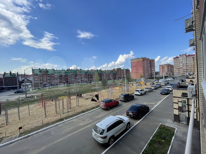 2-к. квартира, 65 м², 2/9 эт.