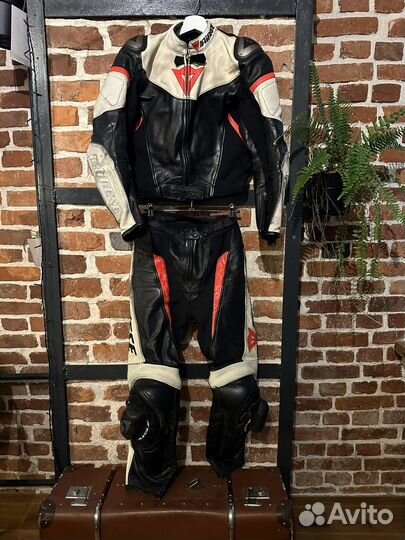 Dainese мотокомбез раздельный 42