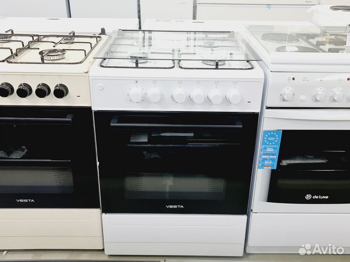 Новая комбинированная плита vesta белая