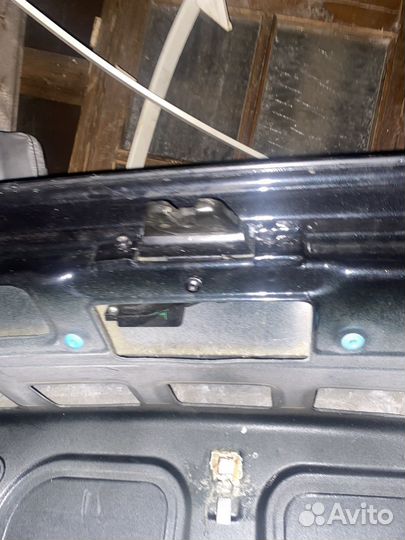 Крышка багажника BMW е 39 стеклопластик