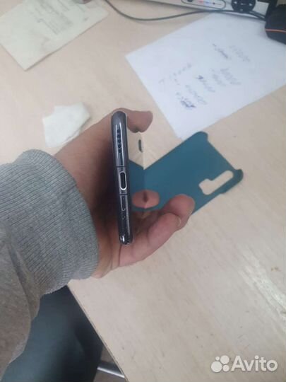 HONOR 20, 8/128 ГБ