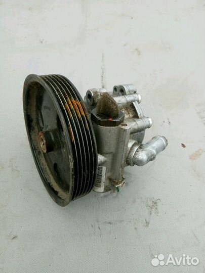 Насос гура Ниссан Альмера Nissan Almera G15