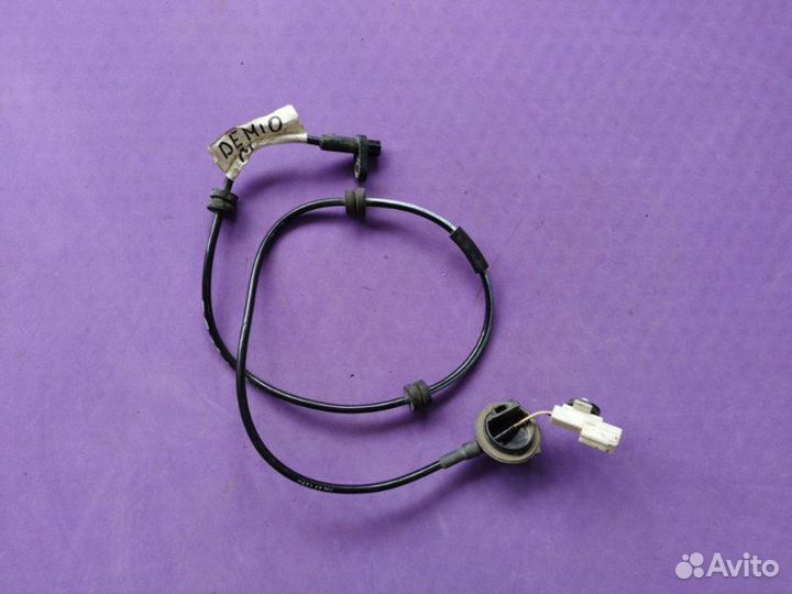 Датчик абс abs задний Mazda Demio DE 2007-2014