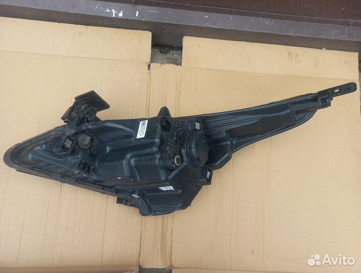 Фара правая KIA RIO RIO 2017