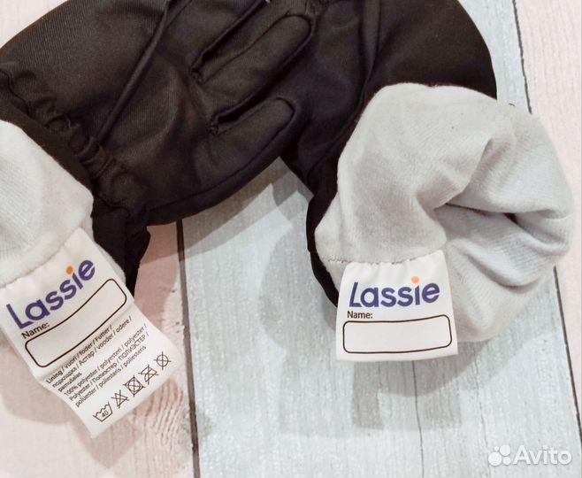 Демисезонные перчатки краги Lassie 4-6 лет