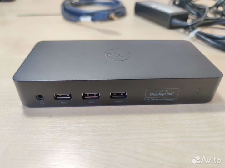Док-станция Dell D3100