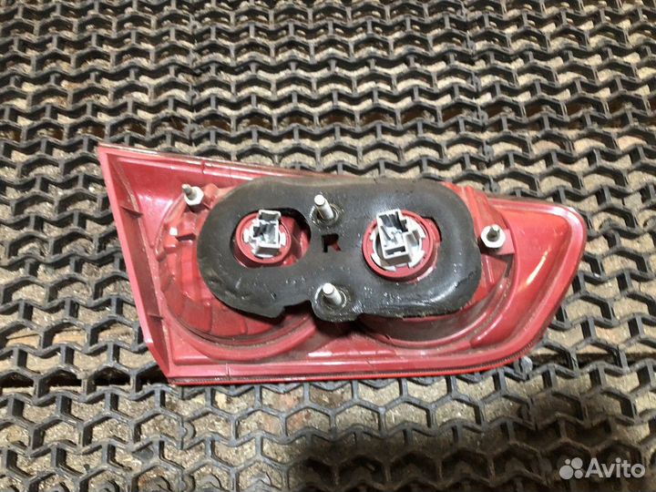 Фонарь задний правый Ланцер 10 Mitsubishi Lancer