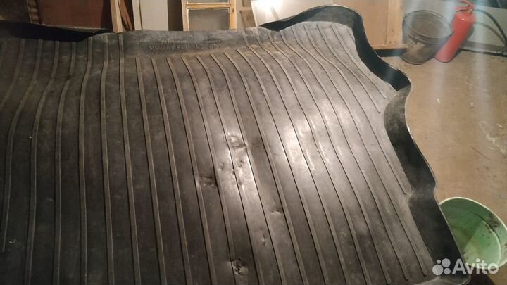 Коврик в багажник